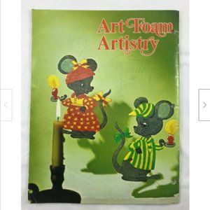 Vtg Art Foam Artistry Mengelsen's Craft Booklet #711 Wall Hangings & Magnet 1973